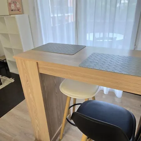 Chez Camille Cosy, Parking Gratuit Terrasse Λούρδη