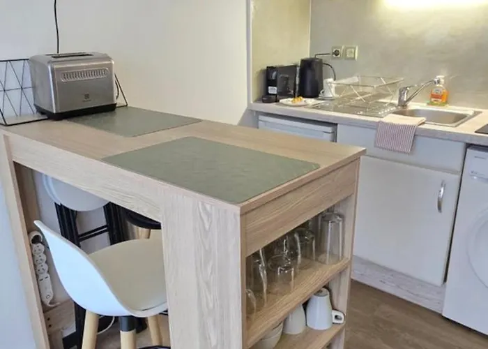 Chez Camille Cosy, Parking Gratuit Terrasse アパート